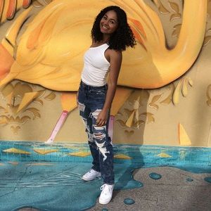 Meet your Posher, Aliana